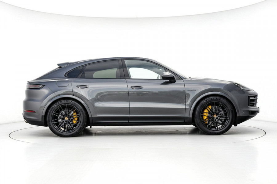 Porsche Cayenne Coupé 3.0 S E-Hybrid Black Edition Pano/InnoDrive/HUD/360/Luchtvering/Massage
