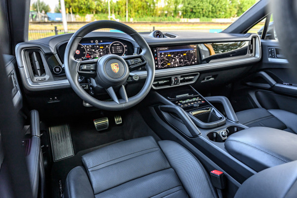 Porsche Cayenne Coupé 3.0 S E-Hybrid Black Edition Pano/InnoDrive/HUD/360/Luchtvering/Massage
