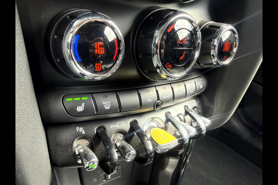 MINI Electric Resolute Edition 33 kWh SOH 94.8, Camera, App Connect, 17''Lmv