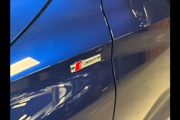 Audi A3 Sportback 35 TFSI S edition / 3x S-Line / Pano / Virtual / Stoelverwarming / Carplay / DAB