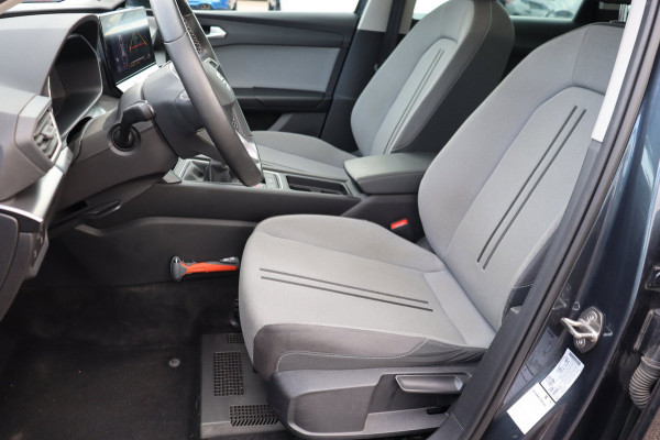 Seat Leon Sportstourer 1.5 TSI Style Business Intense org.NL schuifdak camera
