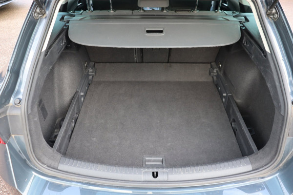 Seat Leon Sportstourer 1.5 TSI Style Business Intense org.NL schuifdak camera