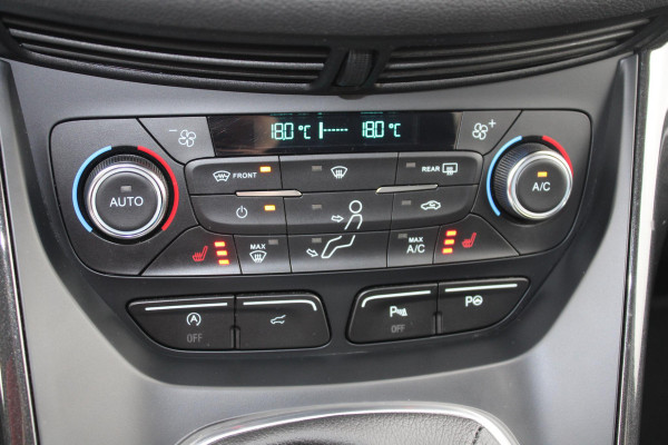 Ford Kuga 1.5 EcoBoost Titanium | Stoelverwarming | Voorruitverwarming | Trekhaak | Cruise Control