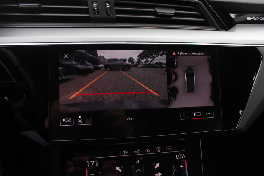 Audi e-tron 55 quattro S edition 95 kWh 46.023 km!. / SoH 94,6% / Panoramadak / 360Camera / Head-up / Luxe Leder / Luchtvering / 21'' / B&O / Softclose / Matrix LED / CarPlay / Dodehoek / DAB / ACC / Stoelmassage+Ventilatie