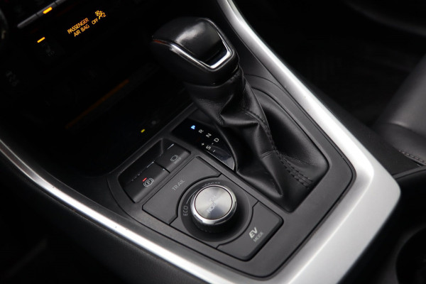 Toyota RAV4 2.5 VVT-i Hybrid 4x4 Black Edition / ACC / 360 / JBL / KEYLESS / STUUR+STOELVERW