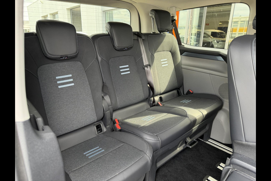 Ford Tourneo Custom 340 2.5 PHEV L1H1 Active Zuid | 233pk | Driver Assistance Pack | Stuur en stoelverwarming | 8 persoons! INCL BTW/BPM | Verlengde Fabrieksgarantie tot 05-2029