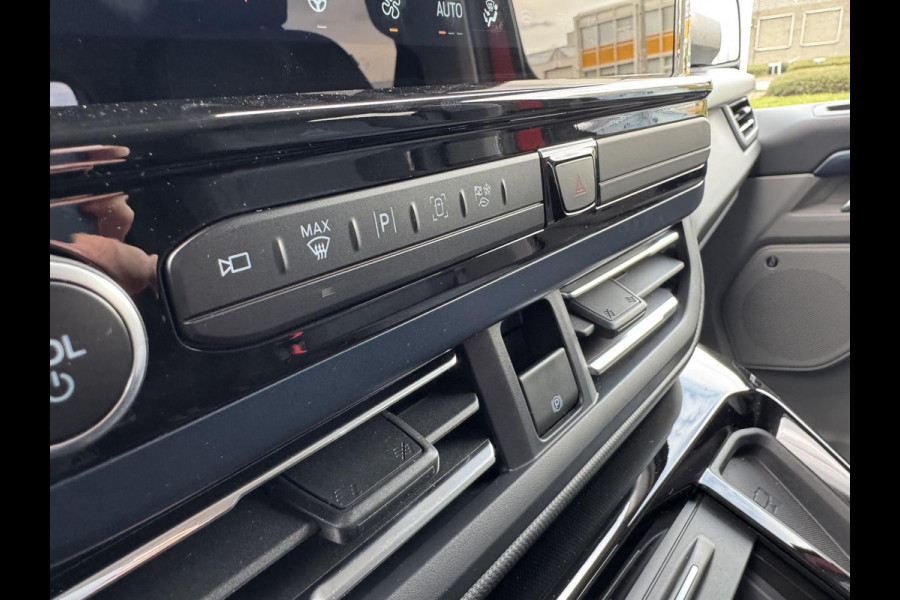 Ford Tourneo Custom 340 2.5 PHEV L1H1 Active Zuid | 233pk | Driver Assistance Pack | Stuur en stoelverwarming | 8 persoons! INCL BTW/BPM | Verlengde Fabrieksgarantie tot 05-2029
