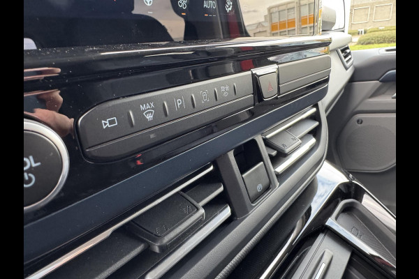 Ford Tourneo Custom 340 2.5 PHEV L1H1 Active Zuid | 233pk | Driver Assistance Pack | Stuur en stoelverwarming | 8 persoons! INCL BTW/BPM | Verlengde Fabrieksgarantie tot 05-2029