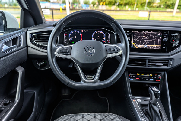 Volkswagen Polo 1.0 TSI R-Line Business Pano/Keyless/Beats/Camera/iQ-lights