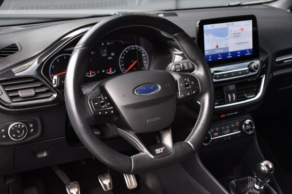 Ford Fiesta 1.5 ST-3 200pk | Recaro Seats | Bang & Olufsen | Keyless Entry & Start | Camera | Stoel + Stuur verwarming |