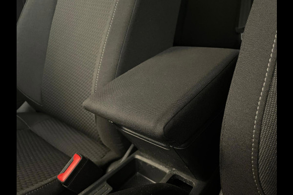 Volkswagen Polo 1.0 TSI Comfortline Business Executive AIRCO NAVI CRUISE APPLE CARPLAY PDC 17INCH CAMERA PRIVACYGLAS NIEUWSTAAT