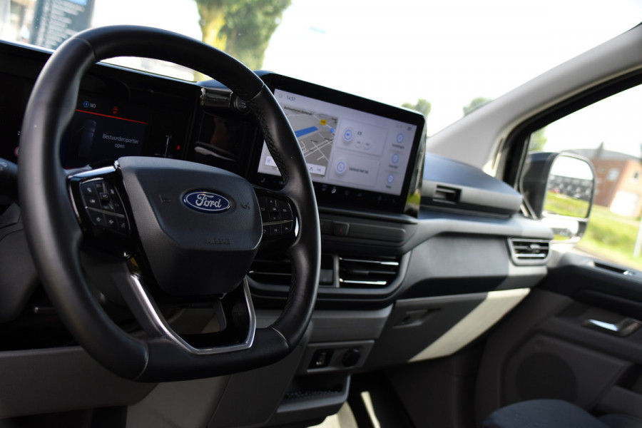 Ford Transit Custom 320 2.0 TDCI L2H1 Limited Black Edition Adaptieve Cruise, Camera, Carplay, 2 x Schuifdeur, 170pk, Automaat, Sensoren, Trekhaak, Stoelverwarming, Multimedia, Uniek!