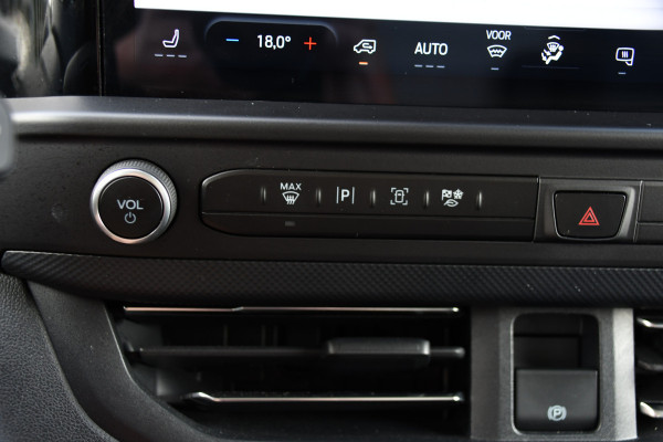 Ford Transit Custom 320 2.0 TDCI L2H1 Limited Black Edition Adaptieve Cruise, Camera, Carplay, 2 x Schuifdeur, 170pk, Automaat, Sensoren, Trekhaak, Stoelverwarming, Multimedia, Uniek!
