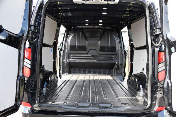 Ford Transit Custom 320 2.0 TDCI L2H1 Limited Black Edition Adaptieve Cruise, Camera, Carplay, 2 x Schuifdeur, 170pk, Automaat, Sensoren, Trekhaak, Stoelverwarming, Multimedia, Uniek!