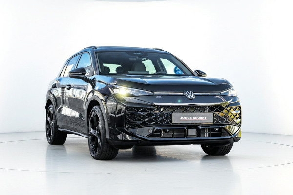 Volkswagen T-Roc 1.5 eTsi R-Line R-Line Pano/Trekhaak/Sfeer/iQ-lights