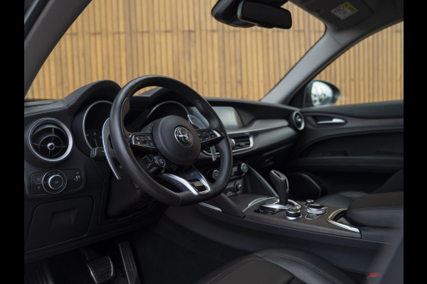 Alfa Romeo Stelvio 2.0T 280pk AWD Ti Lusso MY21 | Verde Visconti | Lederen dash. | CarPlay | Adapt. cruise