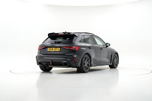 Audi A3 Sportback 2.5 TFSI RS 3 quattro Pano/Schaalstoelen/Carbon/HuD