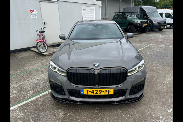 BMW 7 Serie 730d High Executive m sport massage soft close head up 22 inch