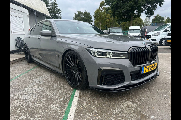 BMW 7 Serie 730d High Executive m sport massage soft close head up 22 inch