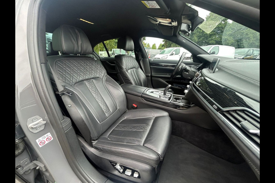 BMW 7 Serie 730d High Executive m sport massage soft close head up 22 inch