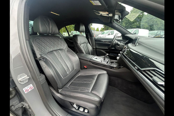 BMW 7 Serie 730d High Executive m sport massage soft close head up 22 inch