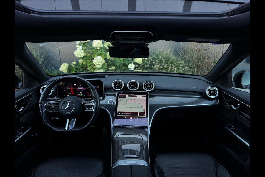 Mercedes-Benz C-Klasse Estate 300 e | AMG | Pano | Trekhaak