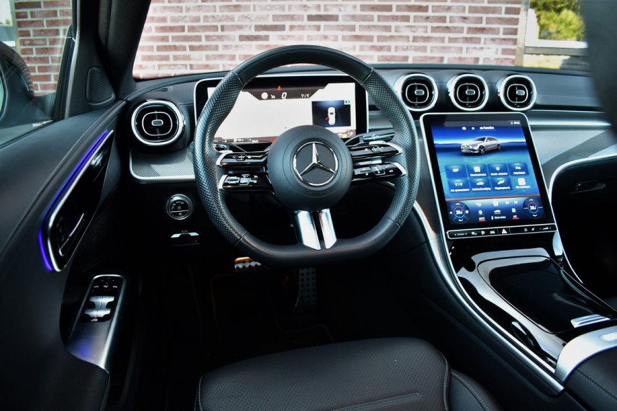 Mercedes-Benz C-Klasse Estate 300 e AMG Line Distronic Trekhaak HUD Laser 360