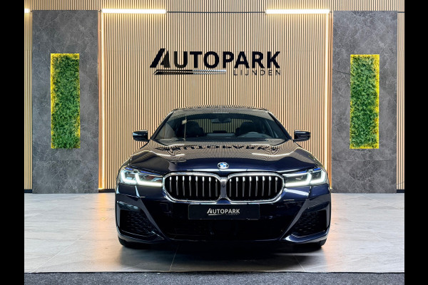 BMW 5 Serie 530e High Executive M-SPORT|SCHUIFDAK|HuD|360 CAMERA|LASER|MEMORY|KEYLESS|SFEERVERLICHTING|DODEHOEK|LANE ASSIST|ACC|