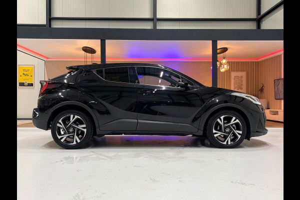Toyota C-HR 2.0 Hybrid Dynamic| Carplay|Led|Navigatie|Camera |ACC|Stoelverwarming + Stuur
