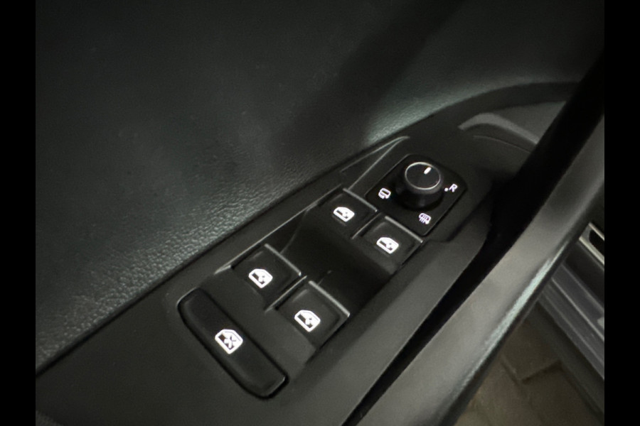 Volkswagen Polo 1.0 TSI R-Line Pano|Stoelverwarming|ACC|Lane|Carplay