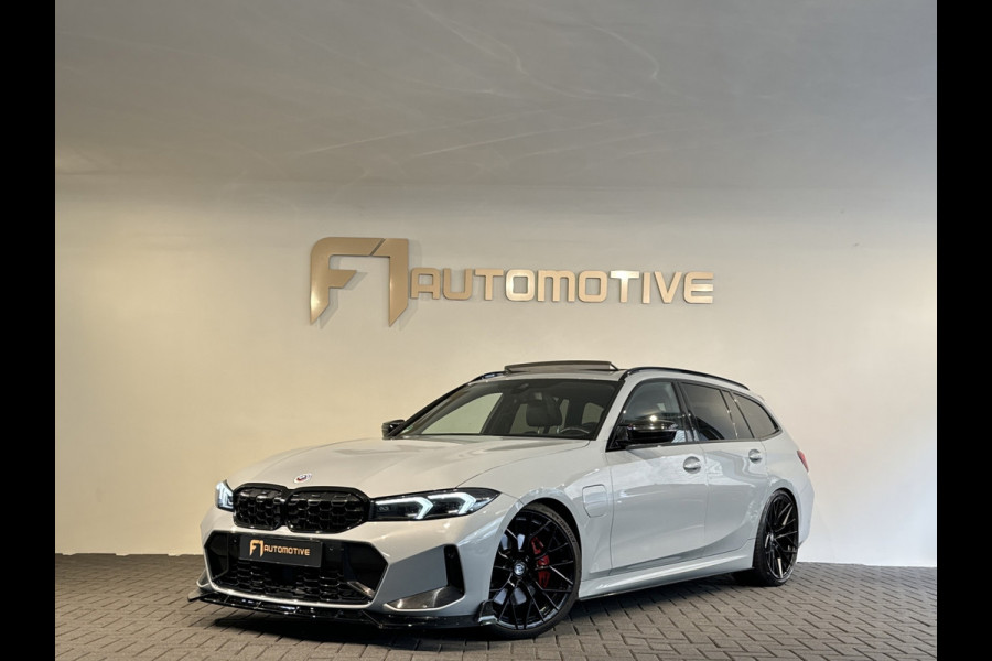 BMW 3 Serie Touring 330e Touring Pano|Drive Assist|Blindspot|H/K|Trekhaak