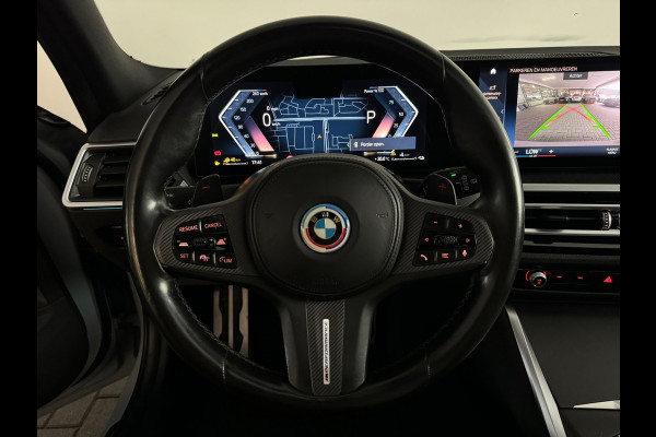BMW 3 Serie Touring 330e Touring Pano|Drive Assist|Blindspot|H/K|Trekhaak