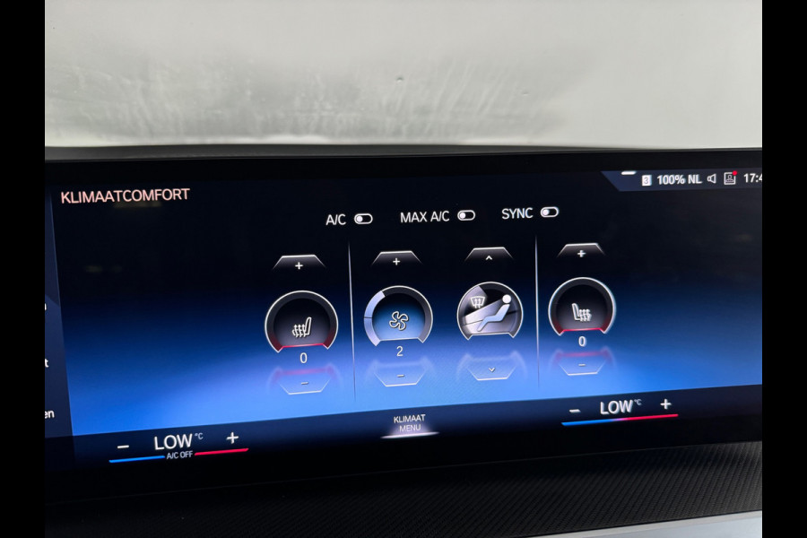 BMW 3 Serie Touring 330e Touring Pano|Drive Assist|Blindspot|H/K|Trekhaak