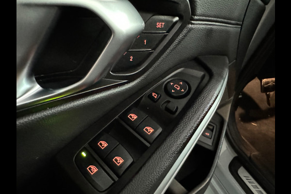 BMW 3 Serie Touring 330e Touring Pano|Drive Assist|Blindspot|H/K|Trekhaak