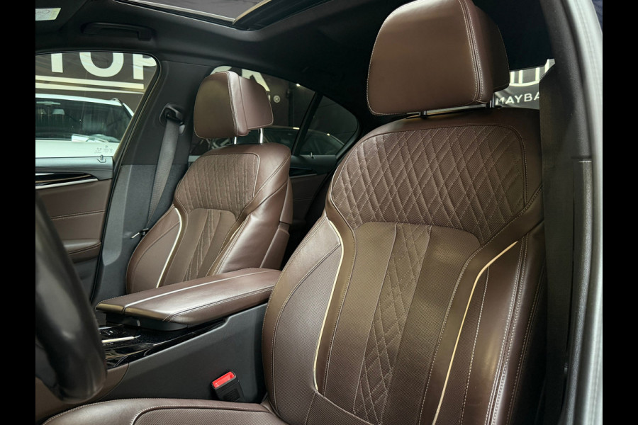BMW 5 Serie 530e High Executive M-SPORT|SCHUIFDAK|HuD|360 CAMERA|LASER|MEMORY|KEYLESS|SFEERVERLICHTING|DODEHOEK|LANE ASSIST|ACC|
