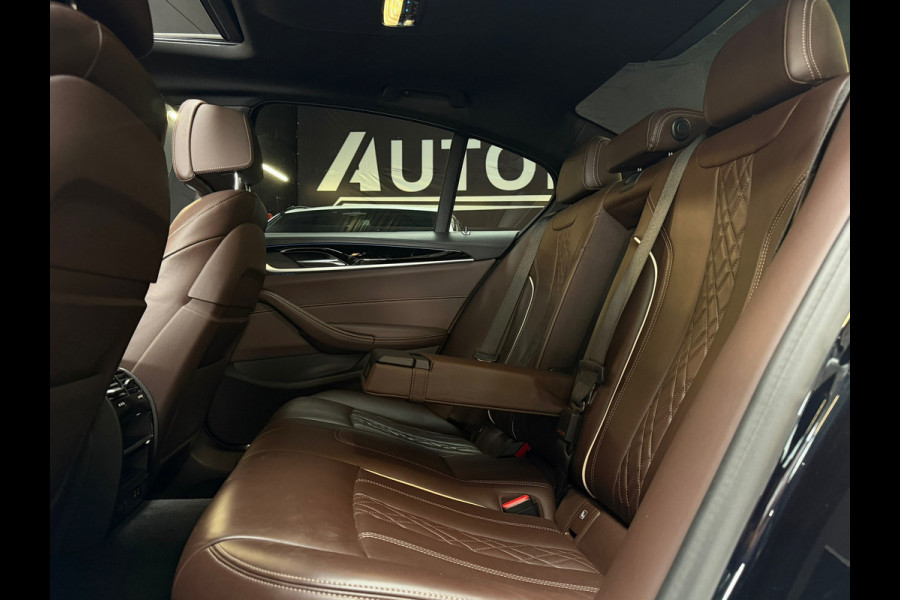 BMW 5 Serie 530e High Executive M-SPORT|SCHUIFDAK|HuD|360 CAMERA|LASER|MEMORY|KEYLESS|SFEERVERLICHTING|DODEHOEK|LANE ASSIST|ACC|