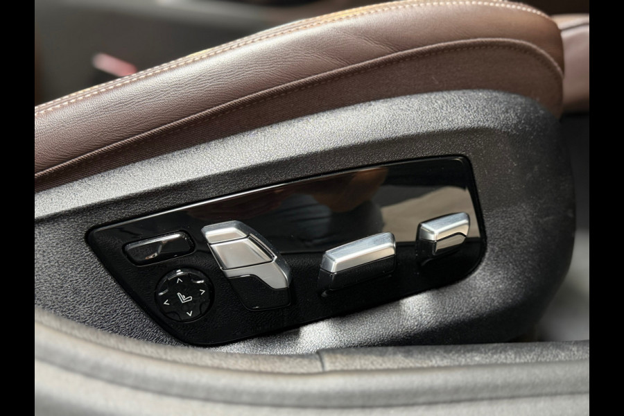 BMW 5 Serie 530e High Executive M-SPORT|SCHUIFDAK|HuD|360 CAMERA|LASER|MEMORY|KEYLESS|SFEERVERLICHTING|DODEHOEK|LANE ASSIST|ACC|