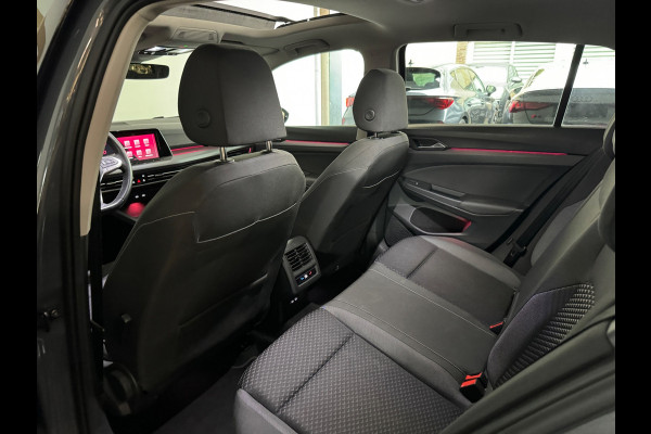 Volkswagen Golf 2.0 TDI R-Line Pano|Camera|Stoelverwarming|Sfeer|Keyless