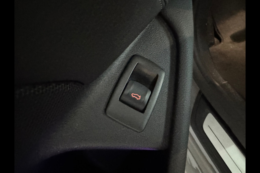 BMW 5 Serie Touring 520i High Executive Edition Memory|360|Trekhaak|BlindSpot