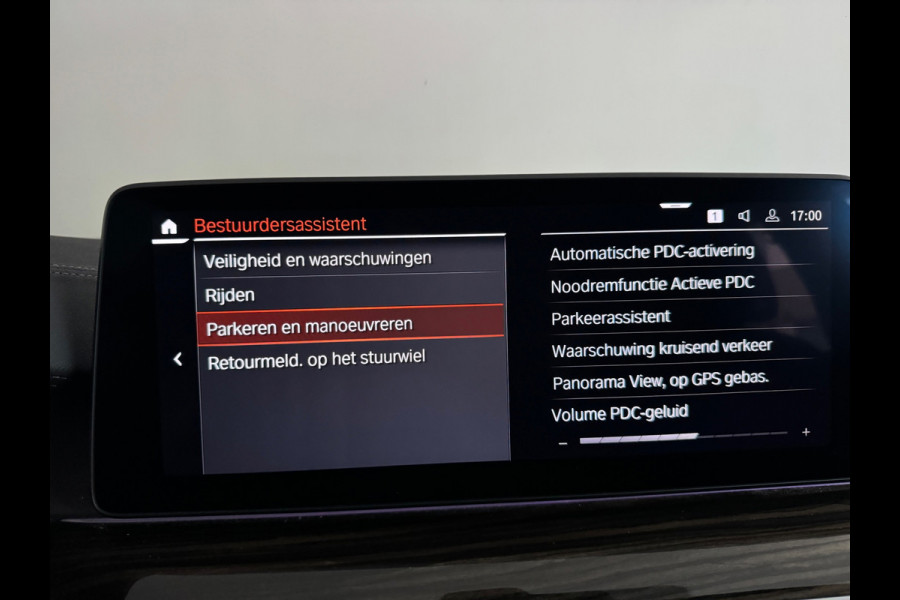 BMW 5 Serie Touring 520i High Executive Edition Memory|360|Trekhaak|BlindSpot