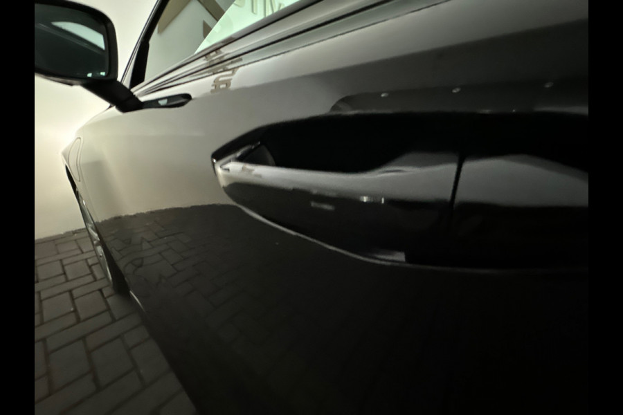 Audi A3 Sportback 45 TFSI e S edition Competition Pano|RS Seats|Sfeer|Keyless|Camera