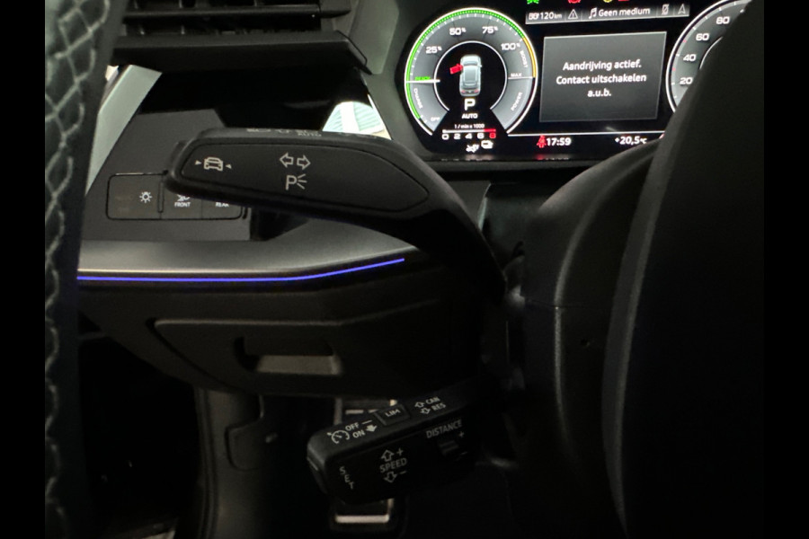 Audi A3 Sportback 45 TFSI e S edition Competition Pano|RS Seats|Sfeer|Keyless|Camera
