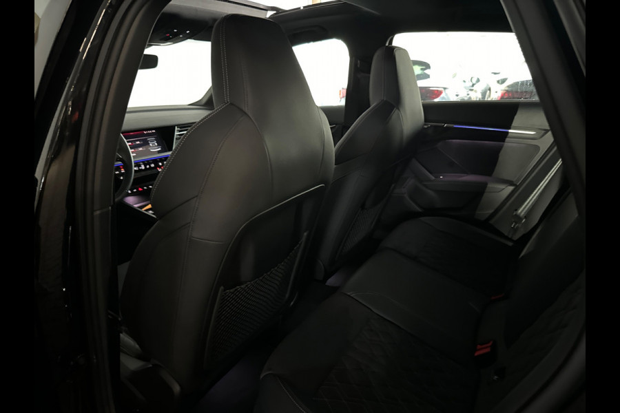 Audi A3 Sportback 45 TFSI e S edition Competition Pano|RS Seats|Sfeer|Keyless|Camera