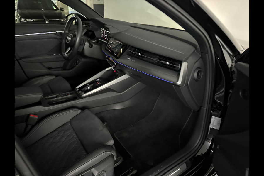 Audi A3 Sportback 45 TFSI e S edition Competition Pano|RS Seats|Sfeer|Keyless|Camera
