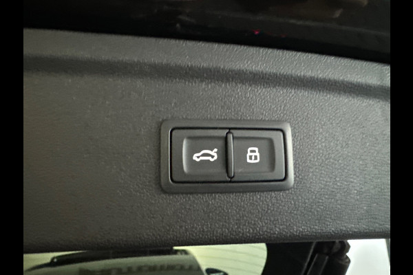 Audi A3 Sportback 45 TFSI e S edition Competition Pano|RS Seats|Sfeer|Keyless|Camera