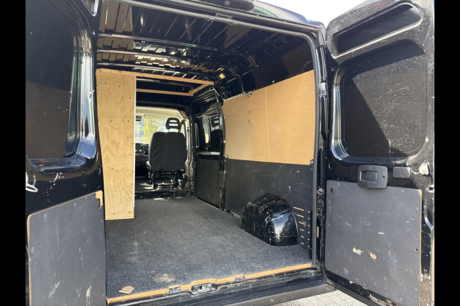 Peugeot Boxer 335 2.2 HDI L3H2 Pre