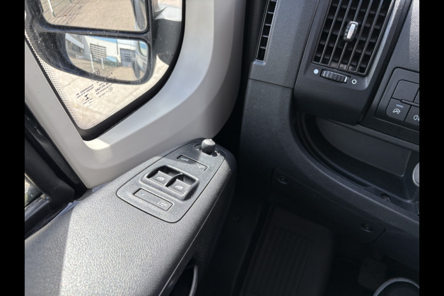 Peugeot Boxer 335 2.2 HDI L3H2 Pre