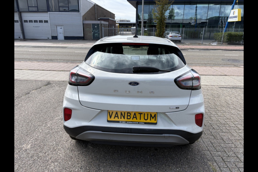 Ford Puma 1.0 EcoBoost Hybrid Titanium