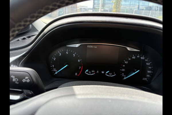 Ford Puma 1.0 EcoBoost Hybrid Titanium