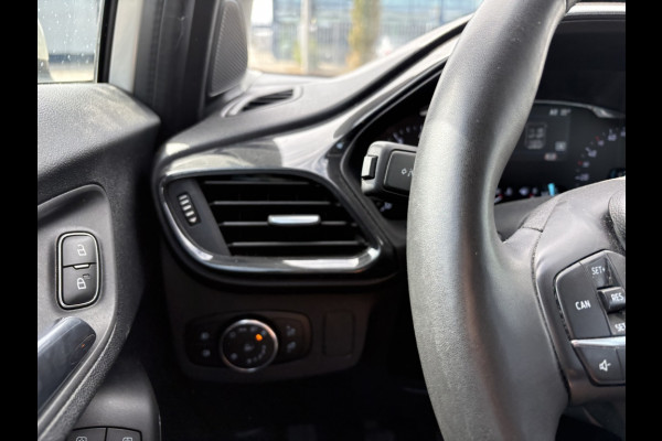 Ford Puma 1.0 EcoBoost Hybrid Titanium